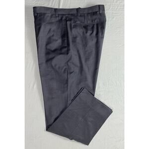 Calvin Klein Flat Front 100% Wool Dress Pants, Slacks. Medium Gray, Men's 40X32.